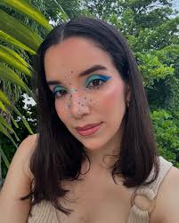 Pat Gómez (@radiantbypat) • Instagram photos and videos