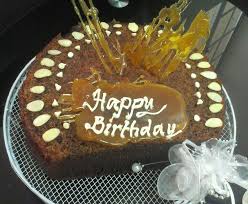 Byk gak koleksi resepinya yg menjadi inspirasi buat dayang utk membuat kek lapis dlm… Fhanan S Golden Honeycomb Cake Home Facebook