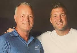 Enrico Botta's Instagram, Twitter & Facebook