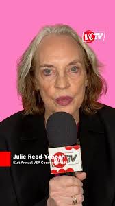 Modern Maker Monday. Brand new to House of Note, we have a beautifully made  cello by modern maker Michael Lochner! Hand delivered by Michael, this  cello has a rich, even tone that