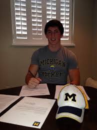 Werenski was drafted eighth overall by the columbus blue jackets in the 2015 nhl entry draft. Zach Werenski On Twitter Excited To Have Signed My Nli To Play Hockey For The University Of Michigan Goblue Http T Co Ogm4m0htv9