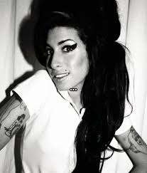 Amy Winehouse Kratzer Blake