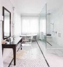 cast iron catty corner bathtub