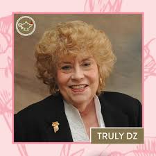 Our Everlasting Memories continue for the Northeast…From Lambda Lambda TCNJ  ! President Jenny, Collegiate Chapter Director, Lex Palmerini and our  chapter alum Adriana Botti Carrig, CEO of the Little Words Project 🩷💚 #