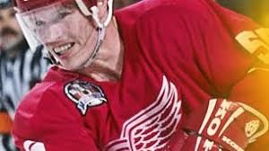 Join Hockey Hall of Famer Larry Murphy for an online video chat tonight
