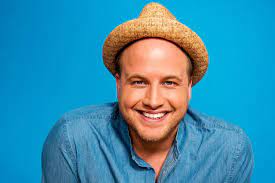The song has peaked at number 1 on the norwegian singles chart. Musikk Drammen Freddy Kalas Tilbake Med Tropiske Rytmer