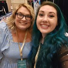 𝐋𝐮𝐜𝐲 𝐒𝐦𝐨𝐤𝐞