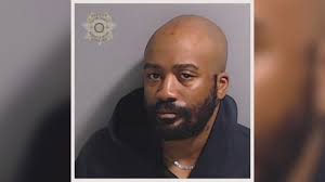 Former APD officer thought Lyft driver was in 'gay fraternity,' tried to  kidnap him before shooting