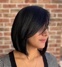 Straight hair are always mesmerizing and when a classy hairstyle is added to the medium straight hair, it ends up giving an elegant and smart look. 25 Latest Medium Length Hairstyles With Bangs For 2021