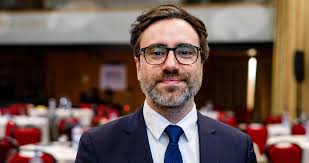 Agnosticismo em Oncologia e os desafios impostos: a perspetiva do Prof.  Doutor Mário Fontes e Sousa