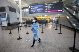 Information on who can and can't travel to canada. U S Canada Border Trudeau Urged To Relax Entry Rules For Vaccinated Travelers Bloomberg