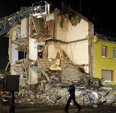 Das günstigste angebot beginnt bei € 36.000. Bruhl Bei Koln Explosion Zerstort Leben Einer Ganzen Familie Welt