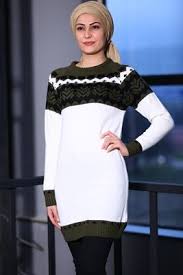 Desenli Patirti Tesettur Tunik Modelleri Moda Moda Stilleri Giyim