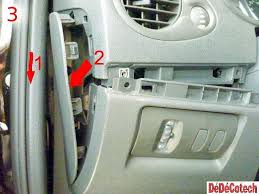 Comment fonctionne le gps d'une renault clio 3? Changer Resistance Et Pulseur Air Habitacle Clio Iii Tuto