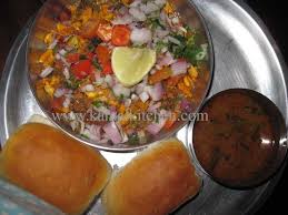Misal Pav Recipe Hot And Spicy Street Food Recipe Street Food Food Misal Pav Recipes