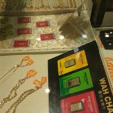 Renowned malaysian jeweller wah chan, known for sourcing diamonds and rare gemstones of the highest quality since 1955, best understands this. Wah Chan Gold Jewellery Batu Caves Selangor