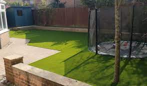 I don't need the sun or water. Artificial Grass Fake Grass Artificial Turf Hull Grimsby Lincoln Easigrass East Riding