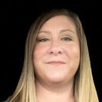 Sara Yoder's Instagram, Twitter & Facebook