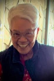 Elena Gatchalian's Instagram, Twitter & Facebook