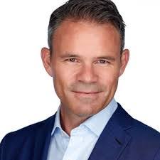 Andrew Gobin's Instagram, Twitter & Facebook