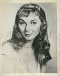 Benson's Inga Swenson Dies at 90