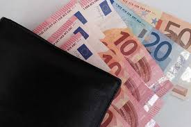 Les intérêts sont soumis à l'impôt sur le revenu (irpp) ou imposés forfaitairement à 35 % (prélèvement libératoire). Plafond Acs 2020 Quelle Augmentation Pour Acs Cmu C Css