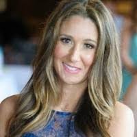 Jennifer Mccurry's Instagram, Twitter & Facebook