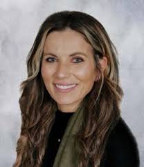 Meet the 2024-2025 Leadership Academy Graduates