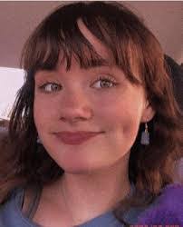 Mary Blackmer's Instagram, Twitter & Facebook