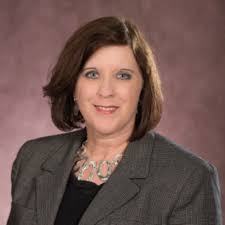 Donna Breault's Instagram, Twitter & Facebook