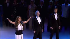 Therefore i shall now spam ya'll with a selection of stage videos with various casts. The Phantom Of The Opera At The Royal Albert Hall 2011