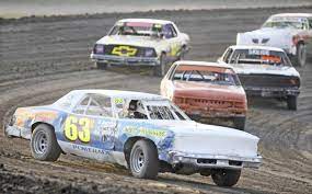 Stock car racing grew out of the american south, and there's no bigger racing town than charlotte, north carolina. The Total Novice S Guide To Dirt Track Racing Axleaddict