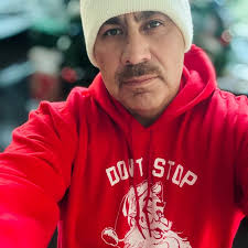 Mulder It's Me Sweatshirt, X-files Sweatshirt, Fox Mulder, Dana Scully,  Mulder and Scully Sweatshirt, Unisex Crewneck Sweatshirt, TV Show