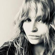 Im Traum bist du mir begegnet: Anthologie : Wallat, Isabelle, Stein, Diana,  Epple, Isabel, Messerschmidt, Annette, Firemoon, Icey, Müller, Dörte,  Suska-Zerbes, Peter, Rueß, Kerstin, Fabula, Luna, Feichter, Elisabeth,  Wilde, Brigitte, Walter, Nicole,