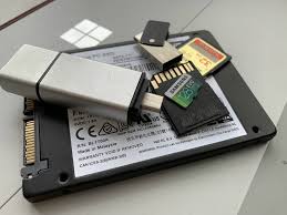 How to use samloader to download updates for your samsung galaxy device. Samsung Evo Select Vs Sandisk Extreme Which Memory Card Should You Buy Windows Central