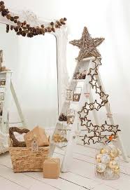 20 Creative Ladder Ideas For Home Decoration Hative Christmas Tree Design Ladder Christmas Tree Traditional Christmas Decorations