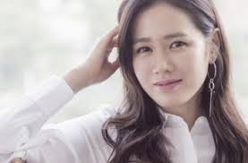 손연진 / son yeon jin. 4 Film Son Ye Jin Ini Bakal Bikin Kamu Nangis Sesenggukan Matamata Com