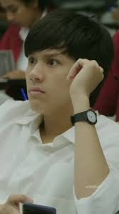 Ohm Pawat's Memorable Singing Moments