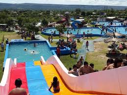 · carrera de relevo acuática: Parques Recreativos De Cordoba Cordoba Turismo