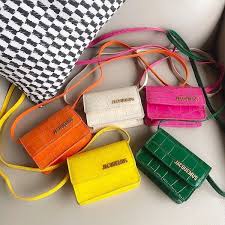 3 842 Begenme 43 Yorum Instagram Da Sibil Cetinkaya Sibilcetinkaya G D Mornin Bugun Herkes Vitaminlerini Alsin B Jacquemus Bag Purses And Bags Bags