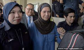 Ssm chief executive officer datuk zahrah abd wahab fenner said among the challenges the participants faced during their run was traversing the zahrah said an estimated 200 participants from each company took part in the run and the number of participants made it the largest ever such. Malaysiakini Ex Ssm Ceo Son Face 37 Corruption Charges Involving Rm5 7m