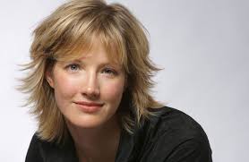 Caroline Stinson, cello