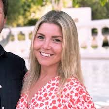 We have made it to our first birthday 🤸🏻‍♂️🎈🥂 So I wanted to start this  week by saying thank you. Thank you to our wonderful PR partners both here,  Jessy Marshall, and