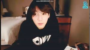 Or is it best to live alone? 180420 V Live Jungkook Asmr Youtube