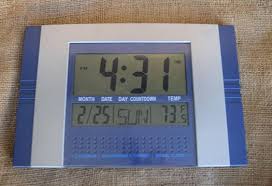Vintage Large Display Digital Alarm Clock Desk Or Wall Clock Date Countdown Thermo Clock Collector Home Dec Digital Alarm Clock Mantel Clocks Vintage Large