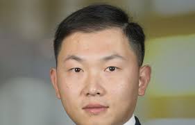 Award-winning commercial agent Benson Zhou Joins Savills Hotels team