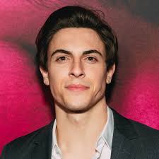 Odds & Ends: Derek Klena Will Return to Unbreakable Kimmy Schmidt & More