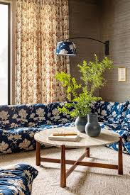 The perfect living room layout is one that suits the way that you live, whether you want an area for entertaining, a quiet and isolated room to go on be a bit bolder in your living room configuration. 26 Best Small Living Room Ideas How To Decorate A Small Living Room