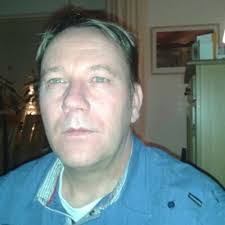 Alex Bosman's Instagram, Twitter & Facebook