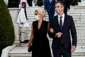 Η αποκατάσταση της δημοκρατίας και η αποχουντοποίηση της χώρας Mpkbj 5ug8 Xdm